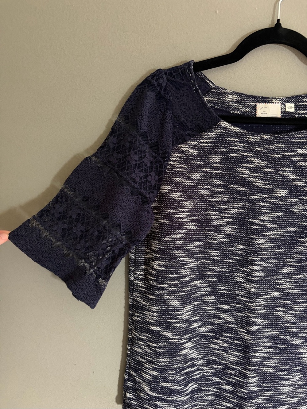 Anthropologie Postmark Knit Top Textured Navy Space Dye Lace Short Sleeve 2010s - Picture 2 of 10